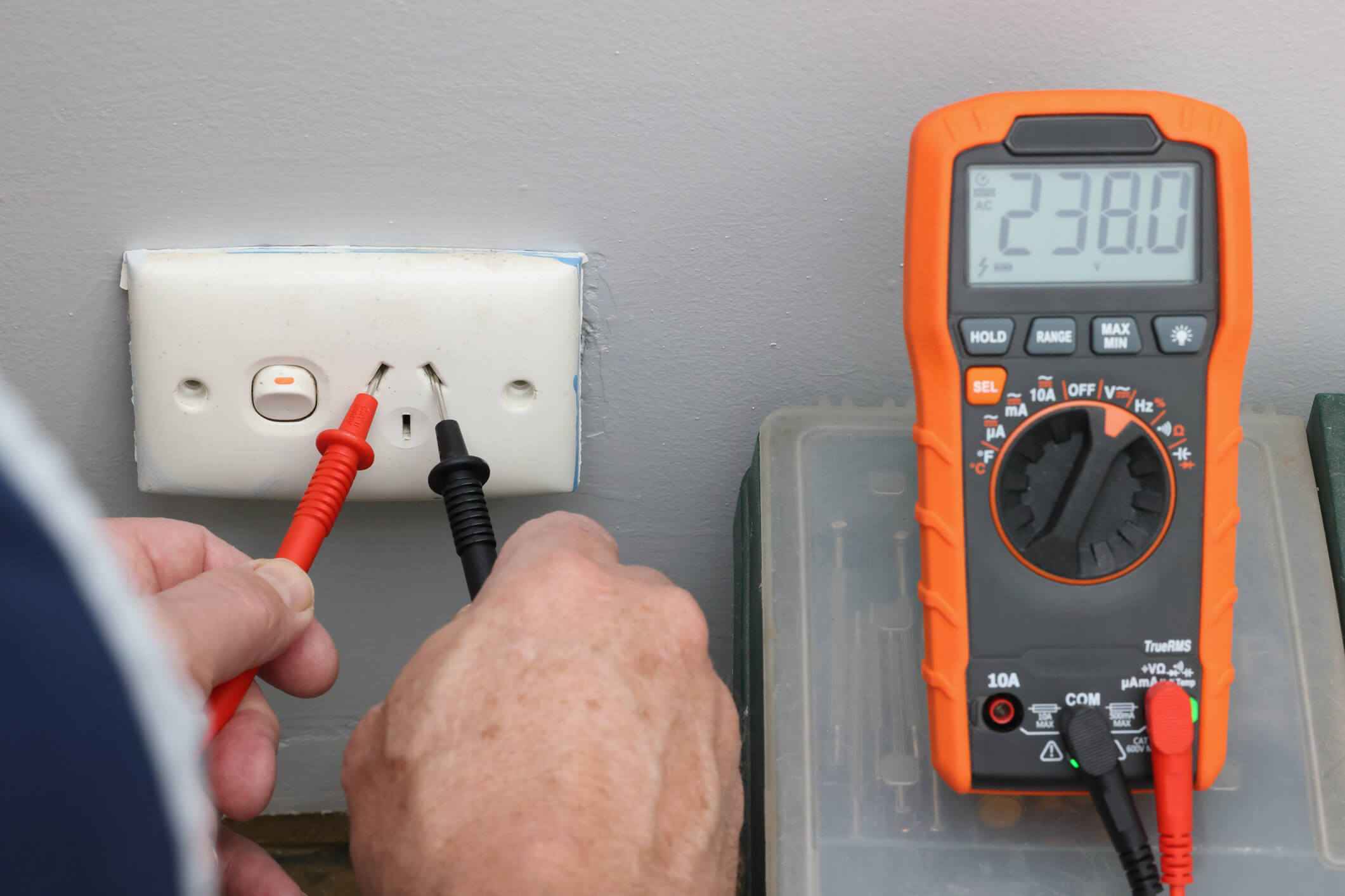 A Troubleshooting Guide for HVAC Control Panels and Power Surges