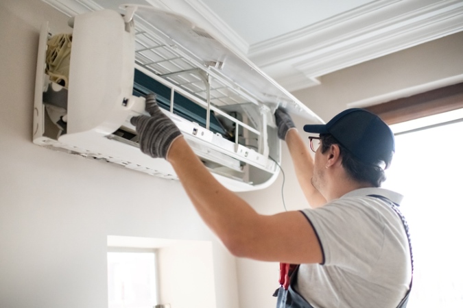Reliable AC maintenance service by Donovan & Jorgenson for efficient cooling and system longevity -